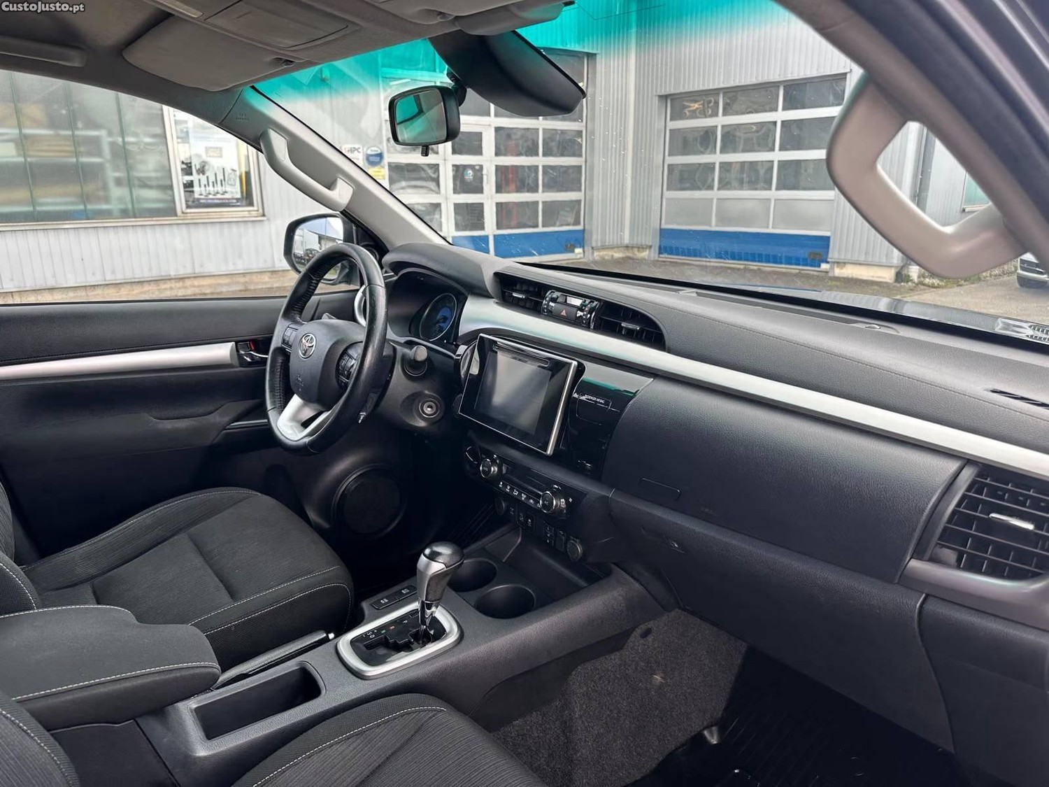 Toyota Hilux 2.4 D-4D 4WD - 20 — photo 5