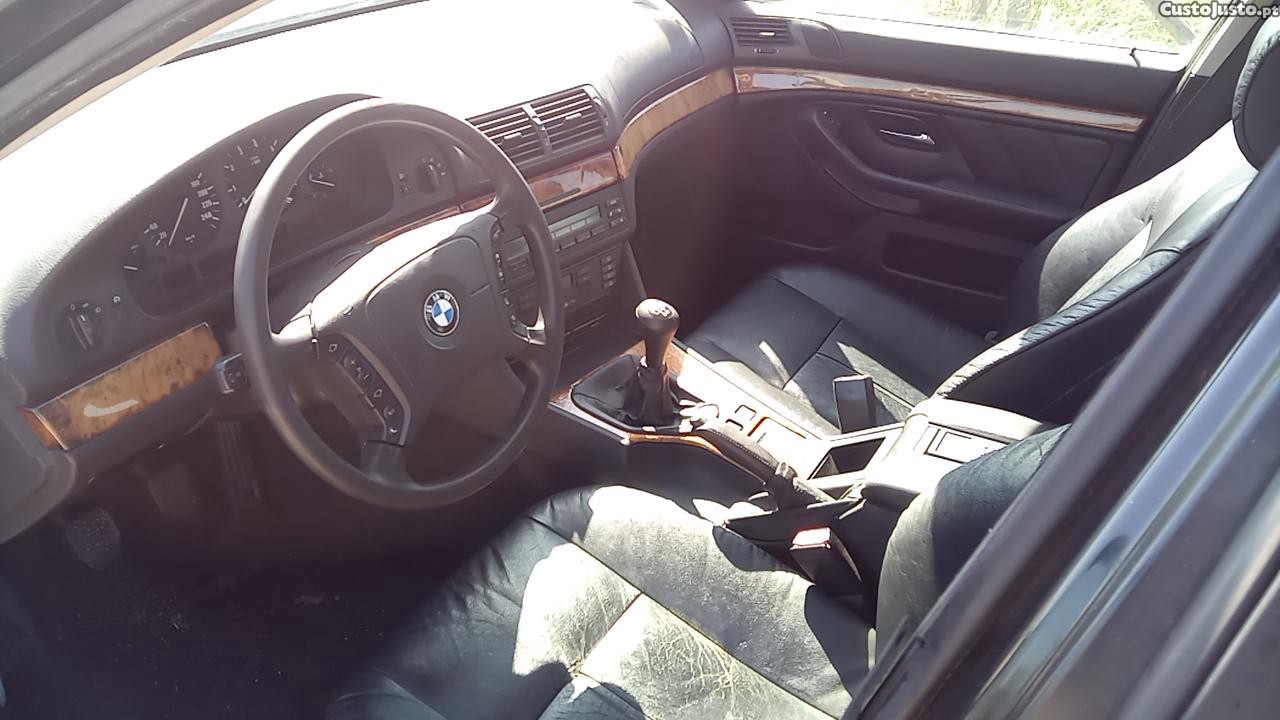 BMW 520 i E39 — fotografia 4