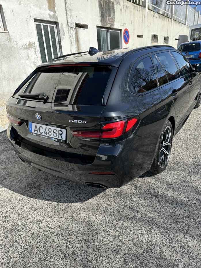BMW 520 PACK M - 20 — photo 5