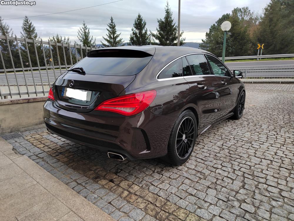 Mercedes-Benz CLA 200 AMG — fotografia 4