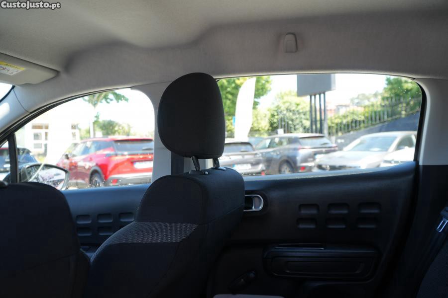 Citroën C3 1.2 PureTech Feel - 21 — photo 5