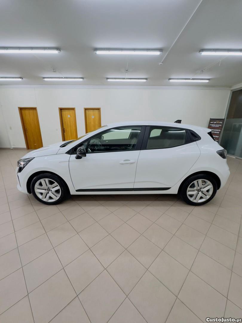 Renault Clio 1.0 TCe Evolution — fotografia 12