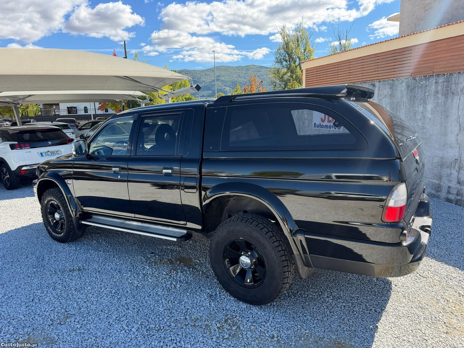 Mitsubishi L200 2.5 TD Strakar Elegance HT - 05 — photo 4