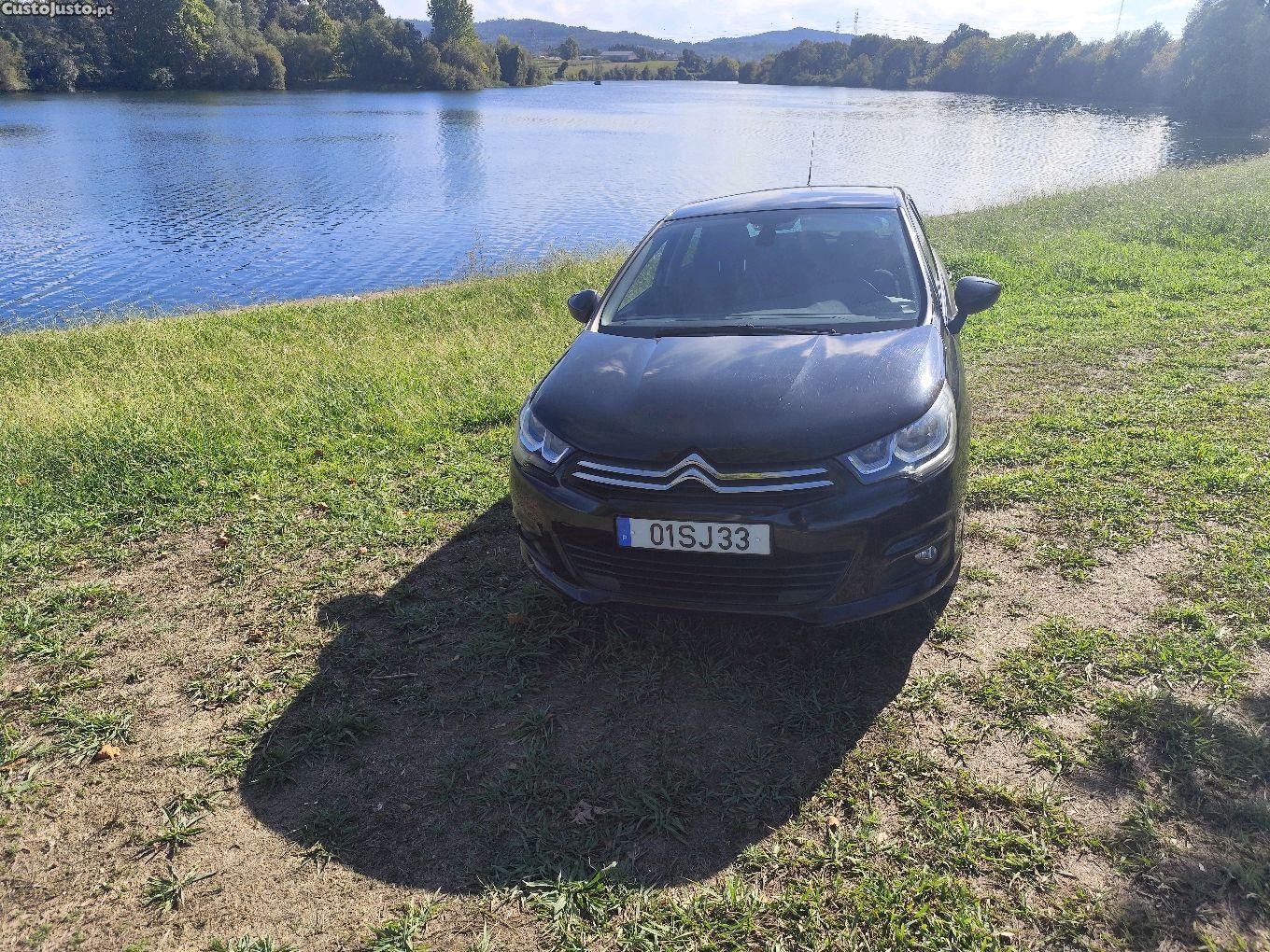 Citroën C4 1.6 Blue HDi — photo 2