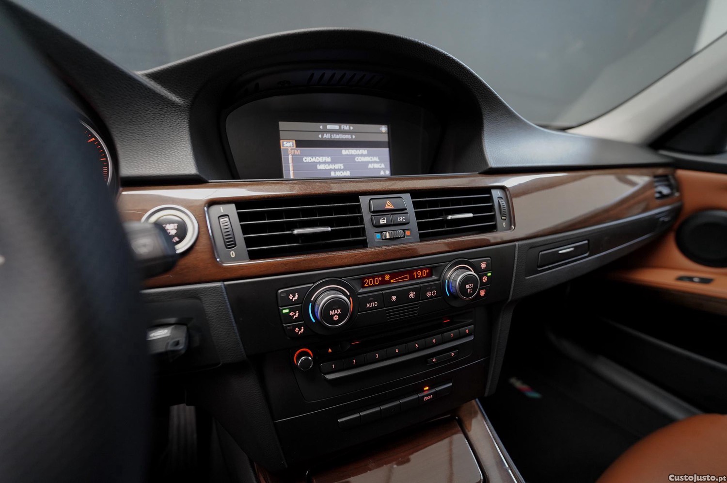 BMW 318 d E91 — fotografia 15