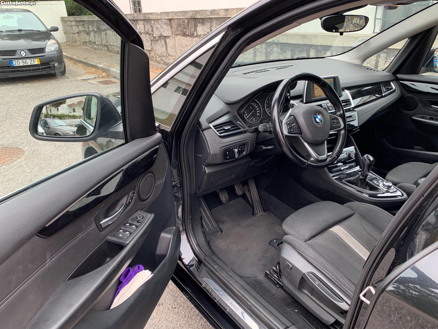 BMW 218 Active Tourer Sport Line — photo 5
