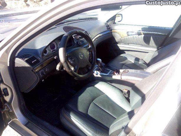 Mercedes-Benz Classe E CDI — fotografia 4
