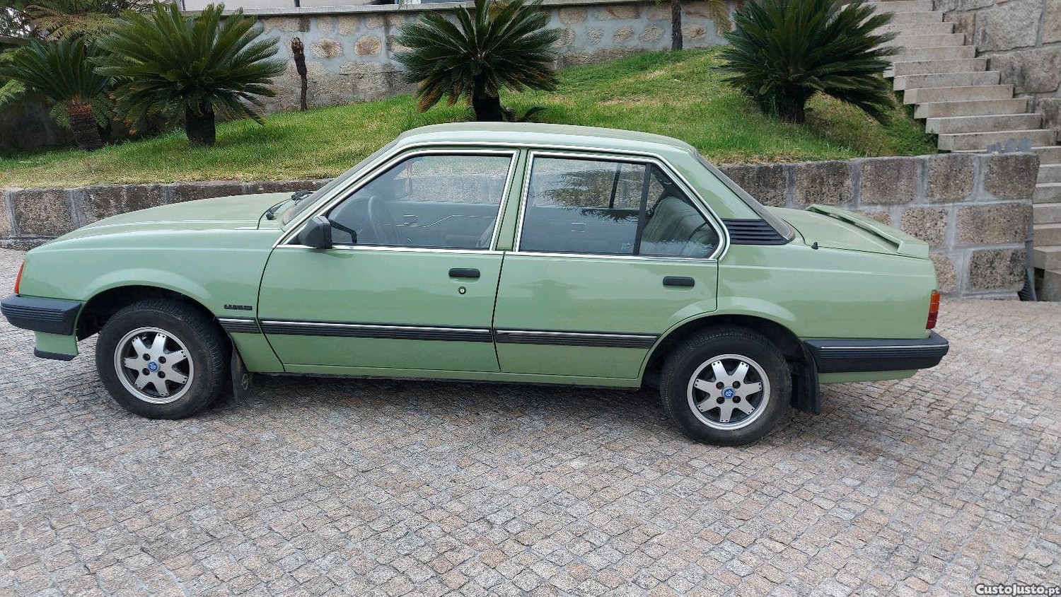 Opel Ascona 1.6 — fotografia 4