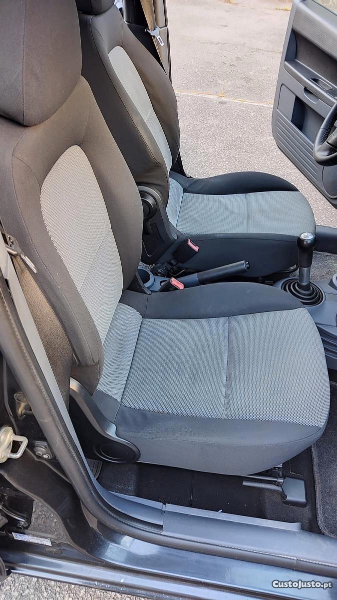 Mitsubishi Colt 1.1 — fotografia 3