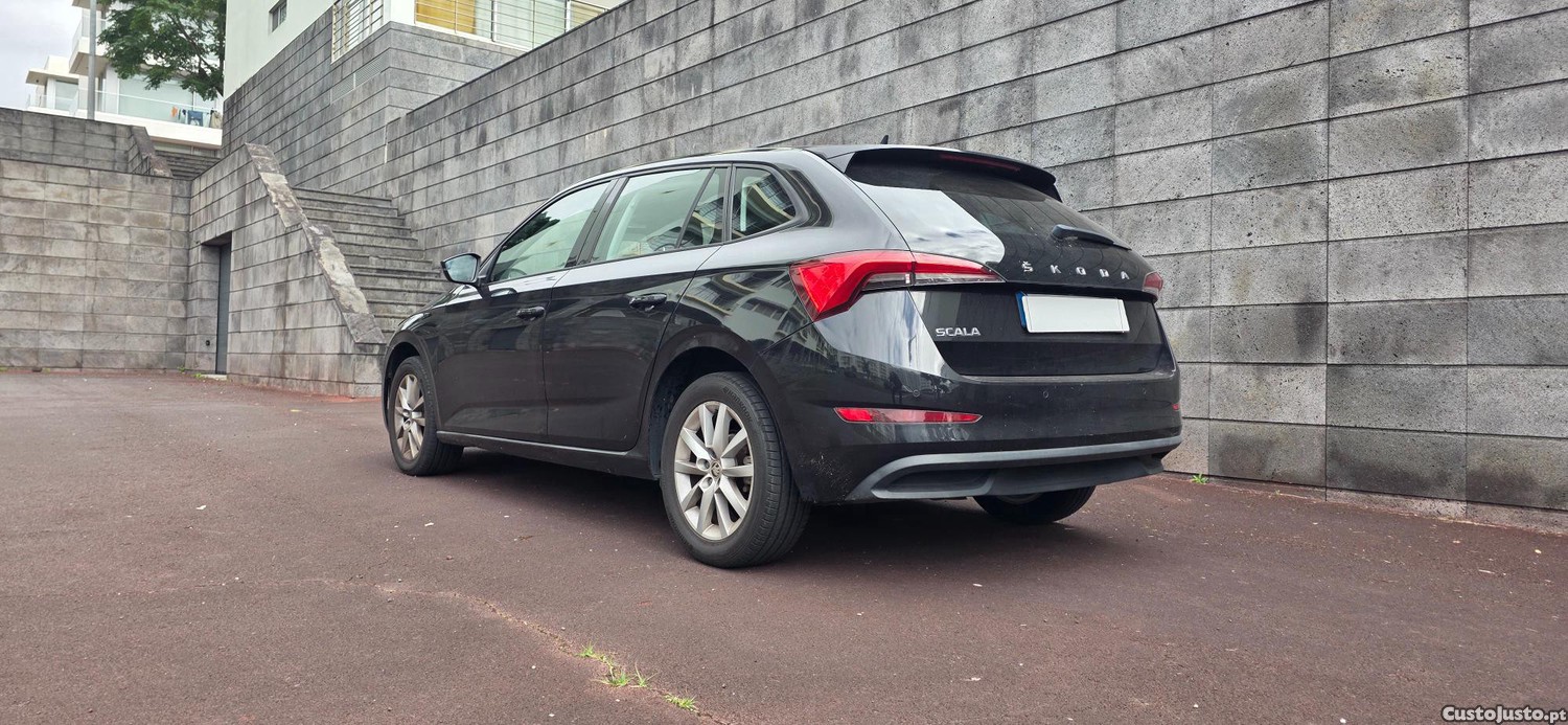 Skoda Scala 1.0 TSI poucos kms - 19 — photo 5