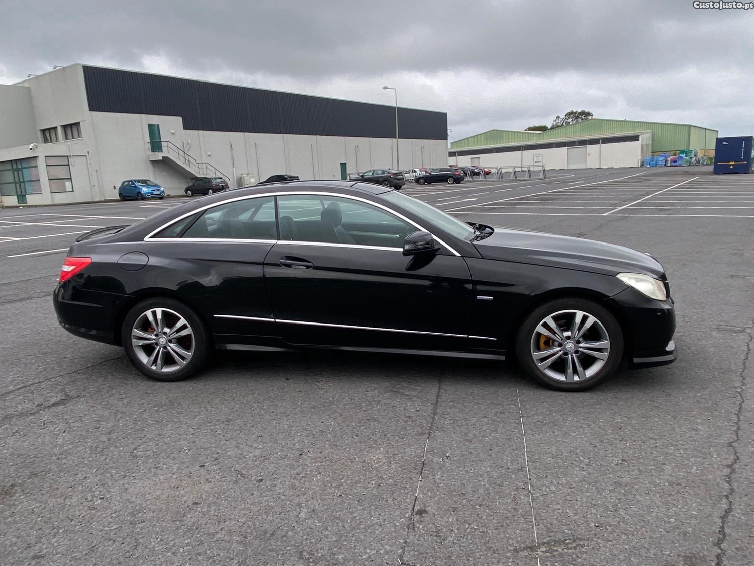 Mercedes-Benz E 220 2.2 | 170 cv — fotografia 5