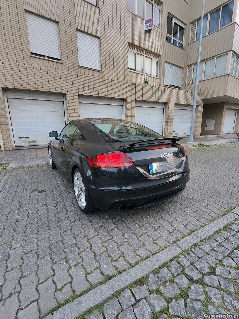 Audi TT 1.8 TFSI S-Line - 11 foto 3