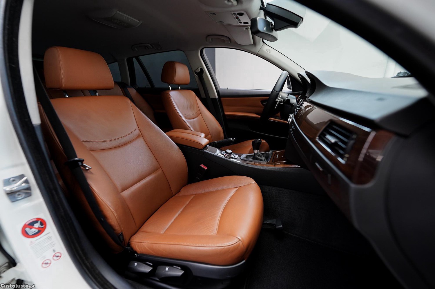 BMW 318 d E91 — fotografia 11