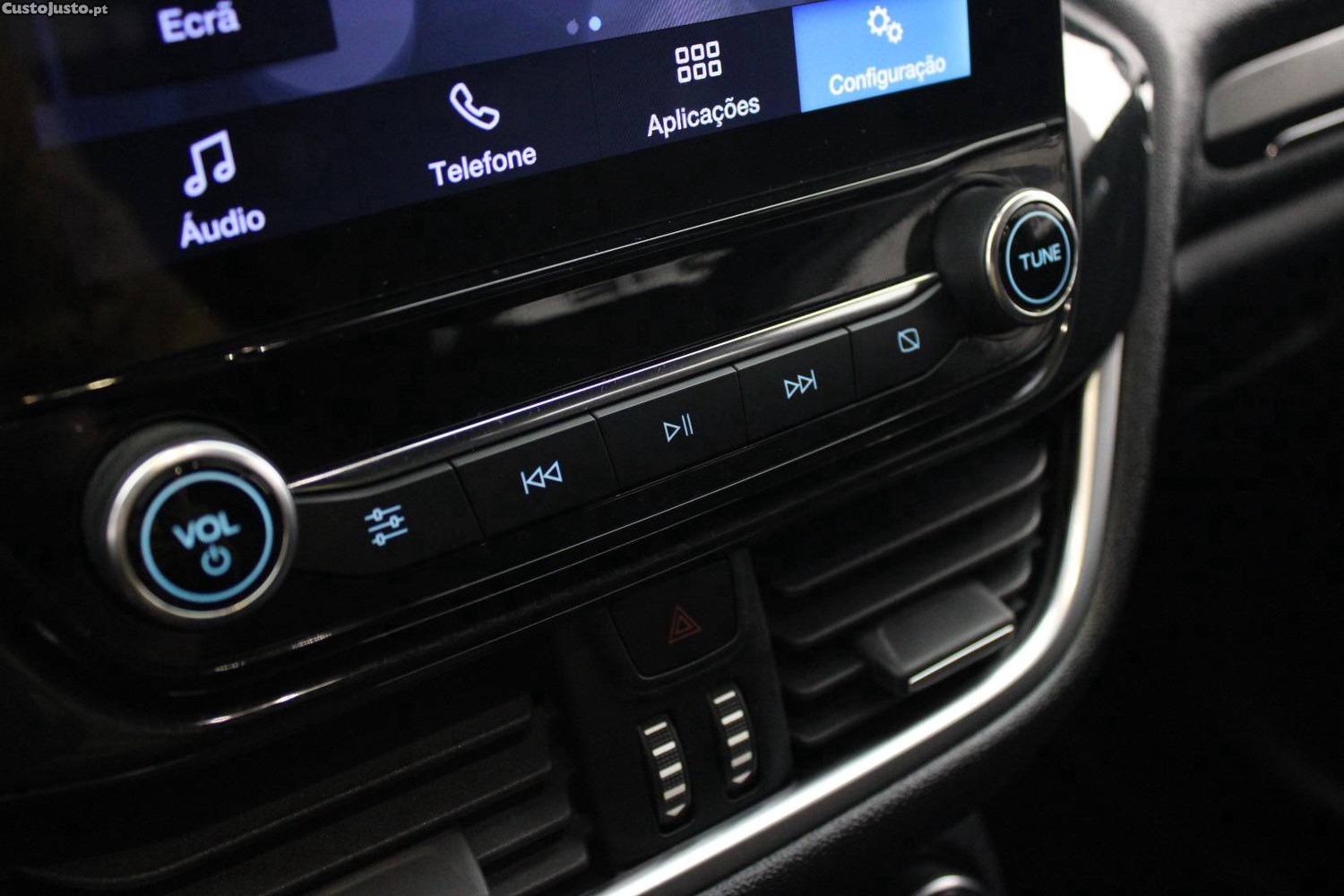 Ford Fiesta 1.0 ECOBOOST ST LINE — fotografia 19