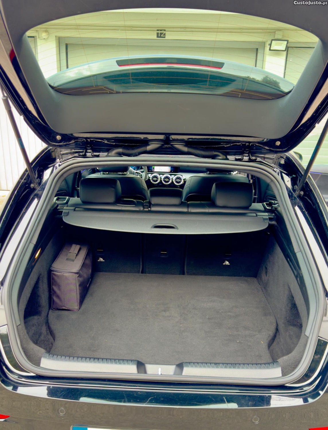 Mercedes-Benz CLA 250 e shooting Brake — fotografia 2