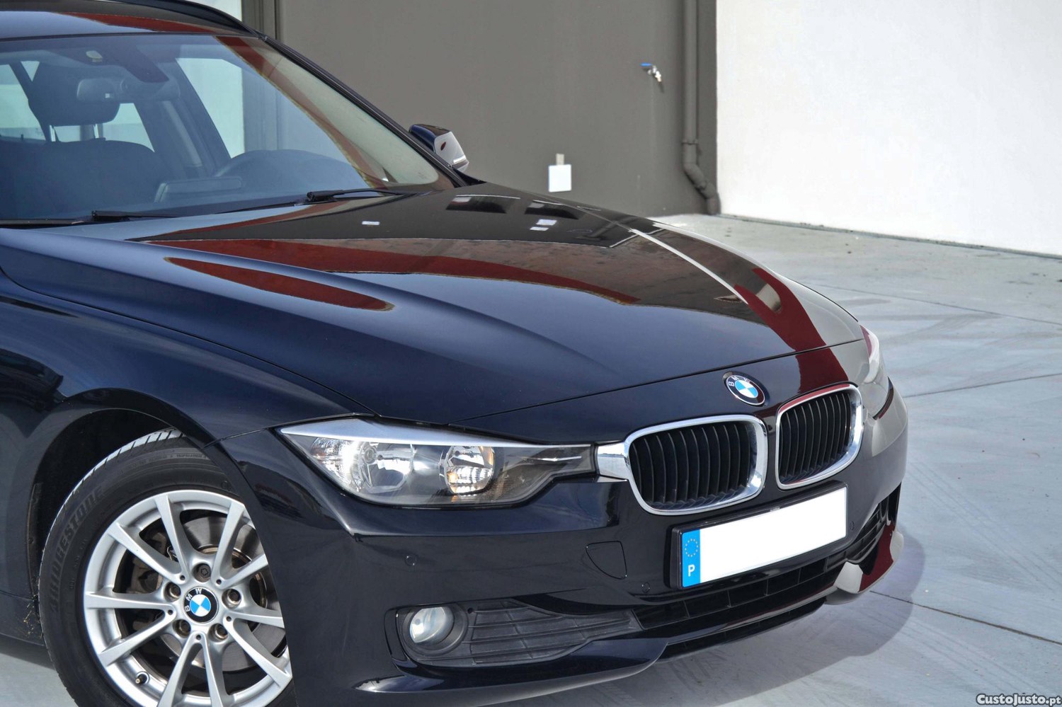 BMW 318 D Touring Auto - 97mil km - NACIONAL — fotografia 7