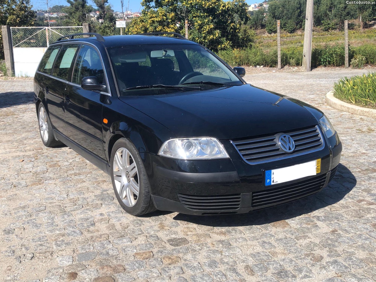VW Passat 1.9 TDi Avant - 01