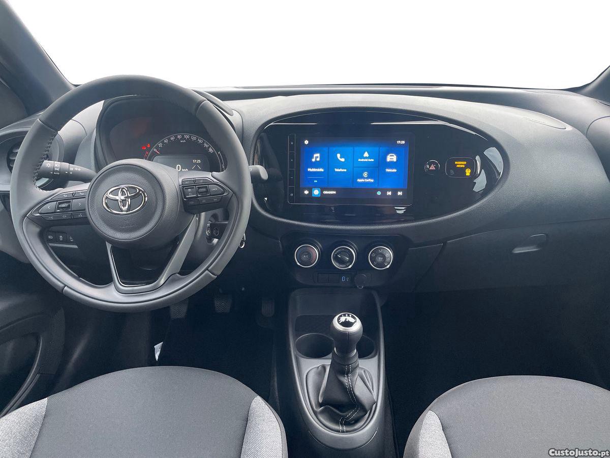 Toyota Aygo X 1.0 Play — fotografia 7