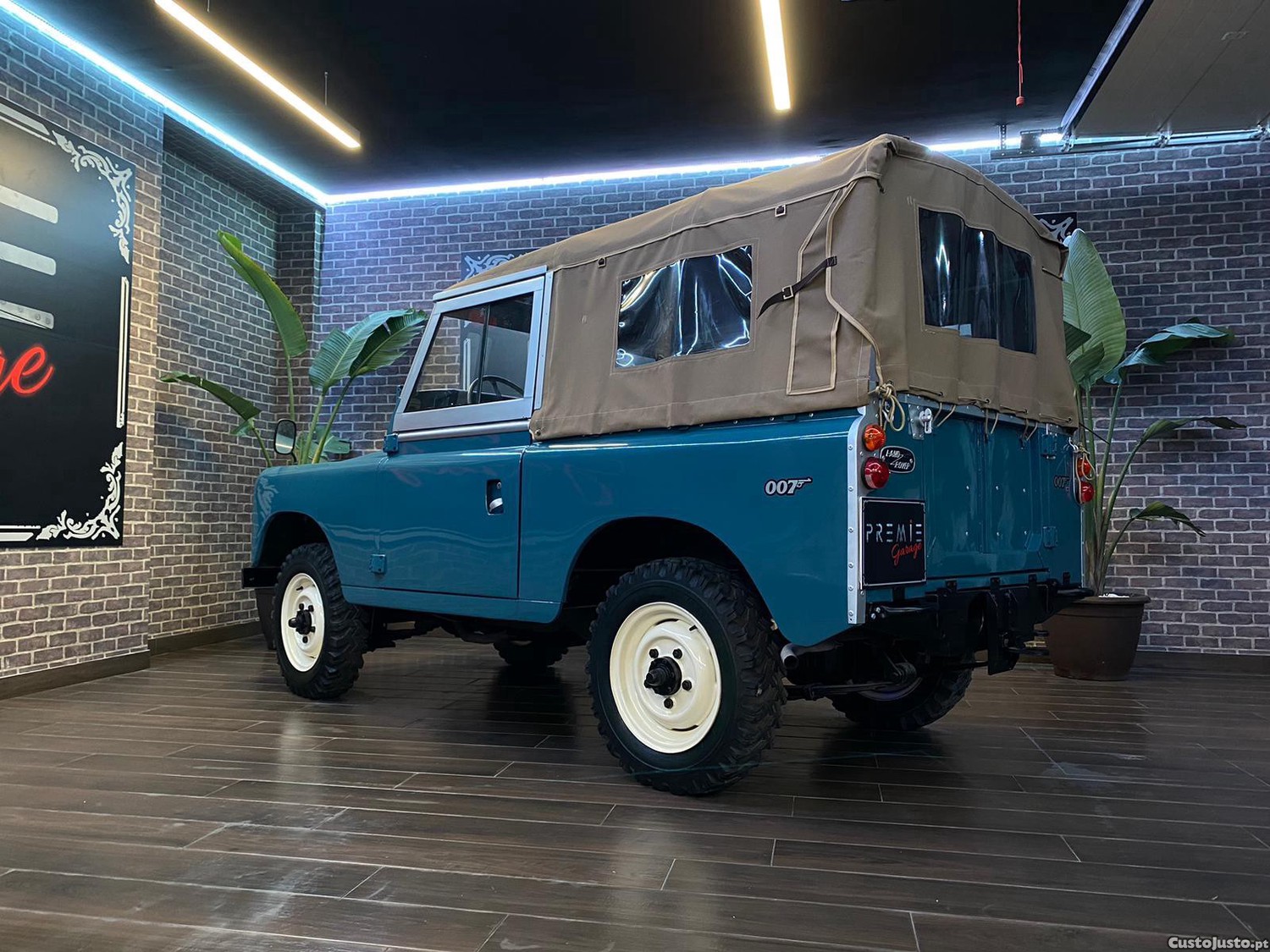 Land Rover Serie III 88 - TRIBUTO 007 — photo 3