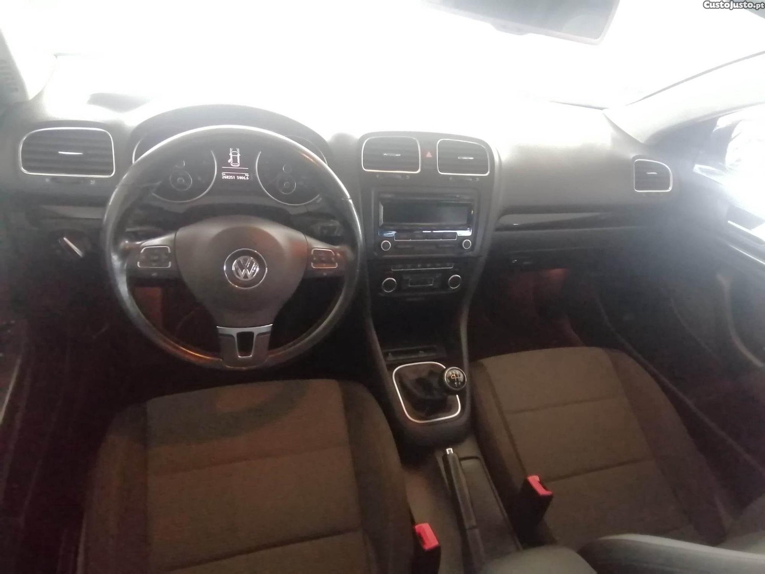 VW Golf 1.6 variant — photo 4