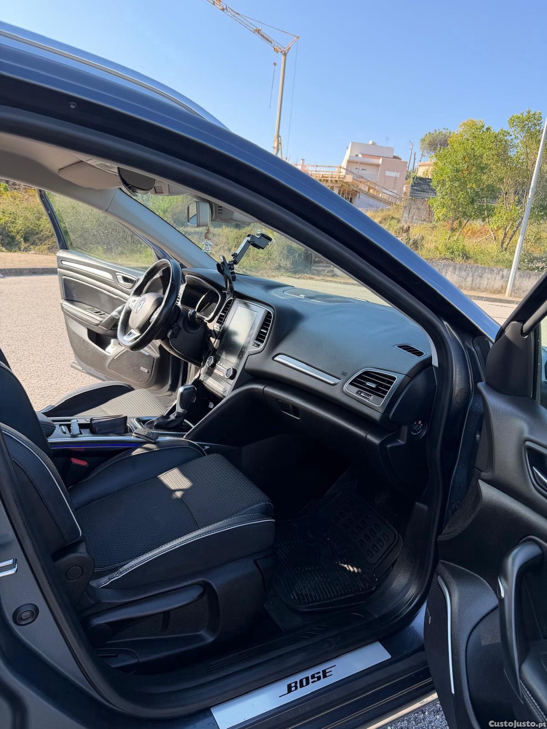 Renault Mégane 1.5 BOSE EDITION - 21 foto 3