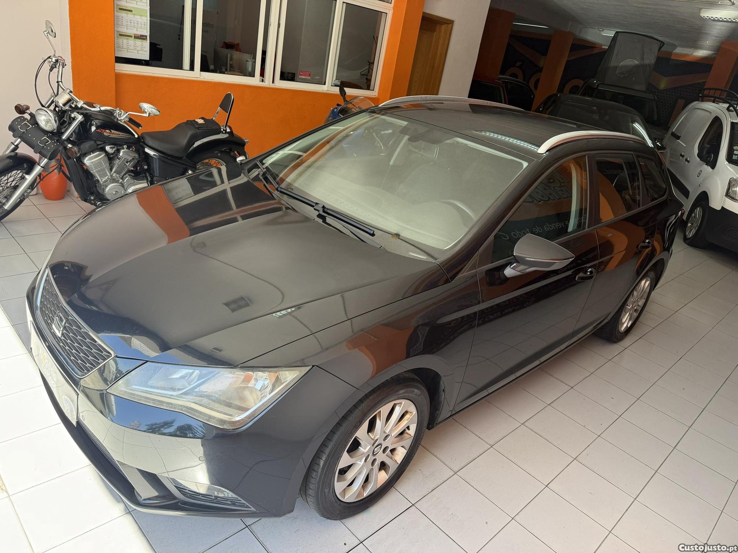 Seat Leon 1.6 TDI ECOMOTIVE - 14 foto 5