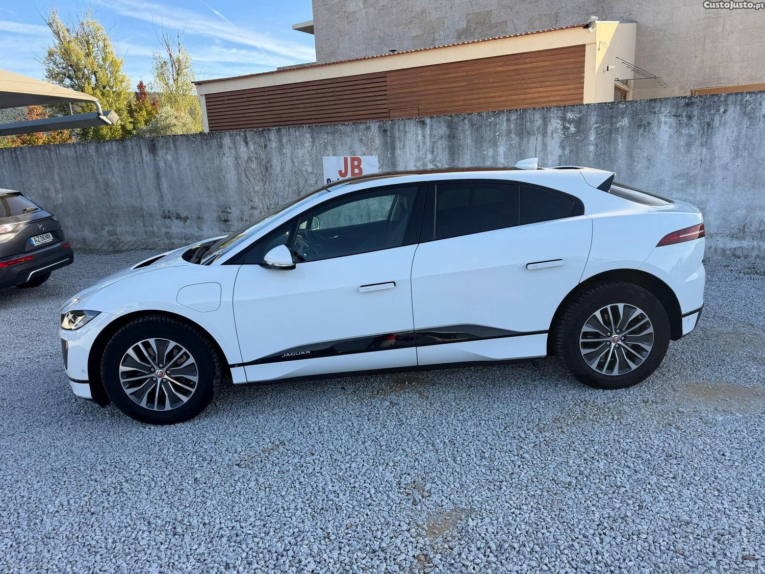 Jaguar I-Pace EV400 AWD S - 19 — photo 5