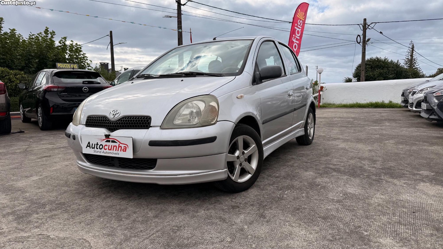 Toyota Yaris 1.0 SOL - 00