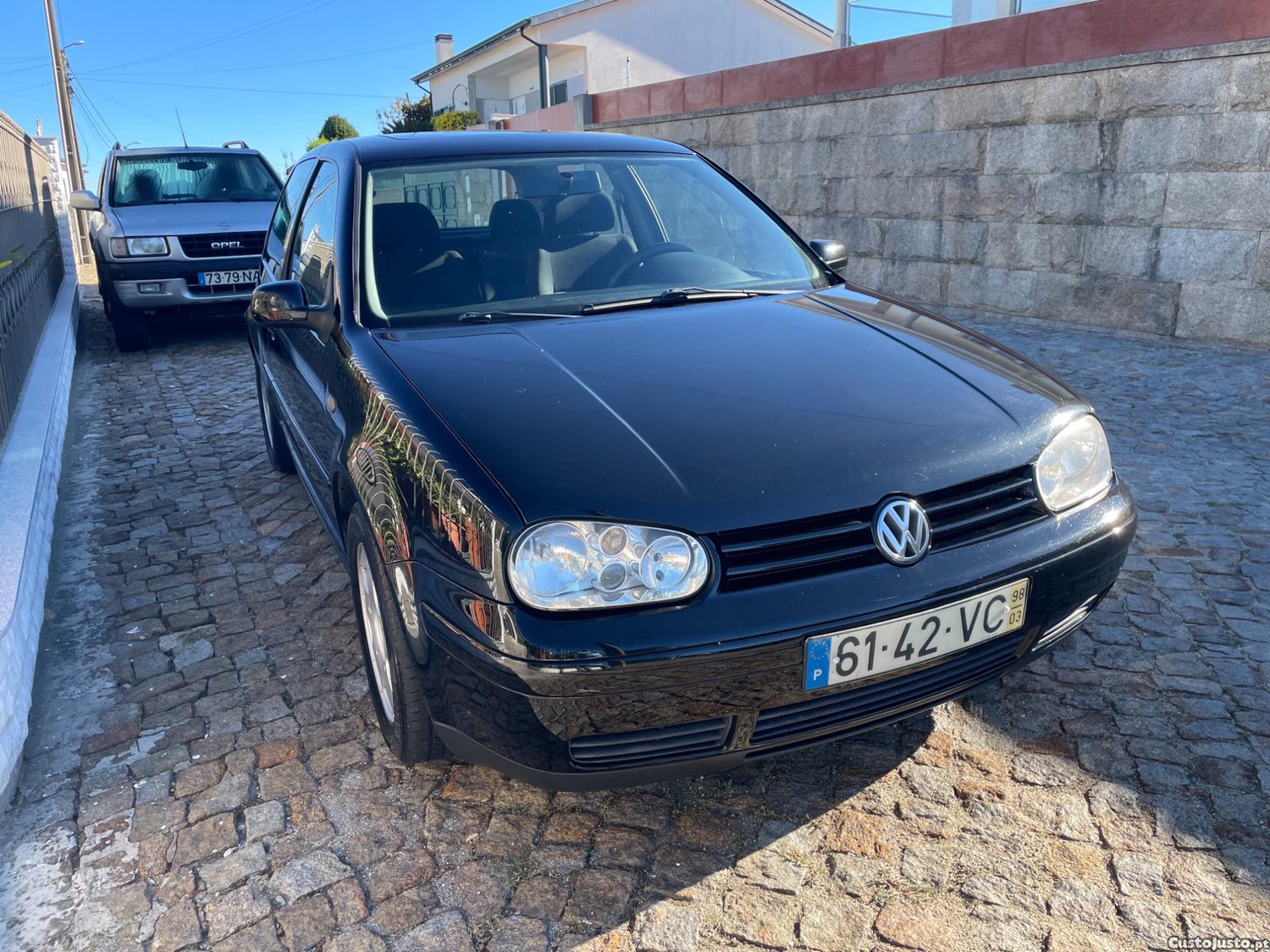 VW Golf (4) - 98