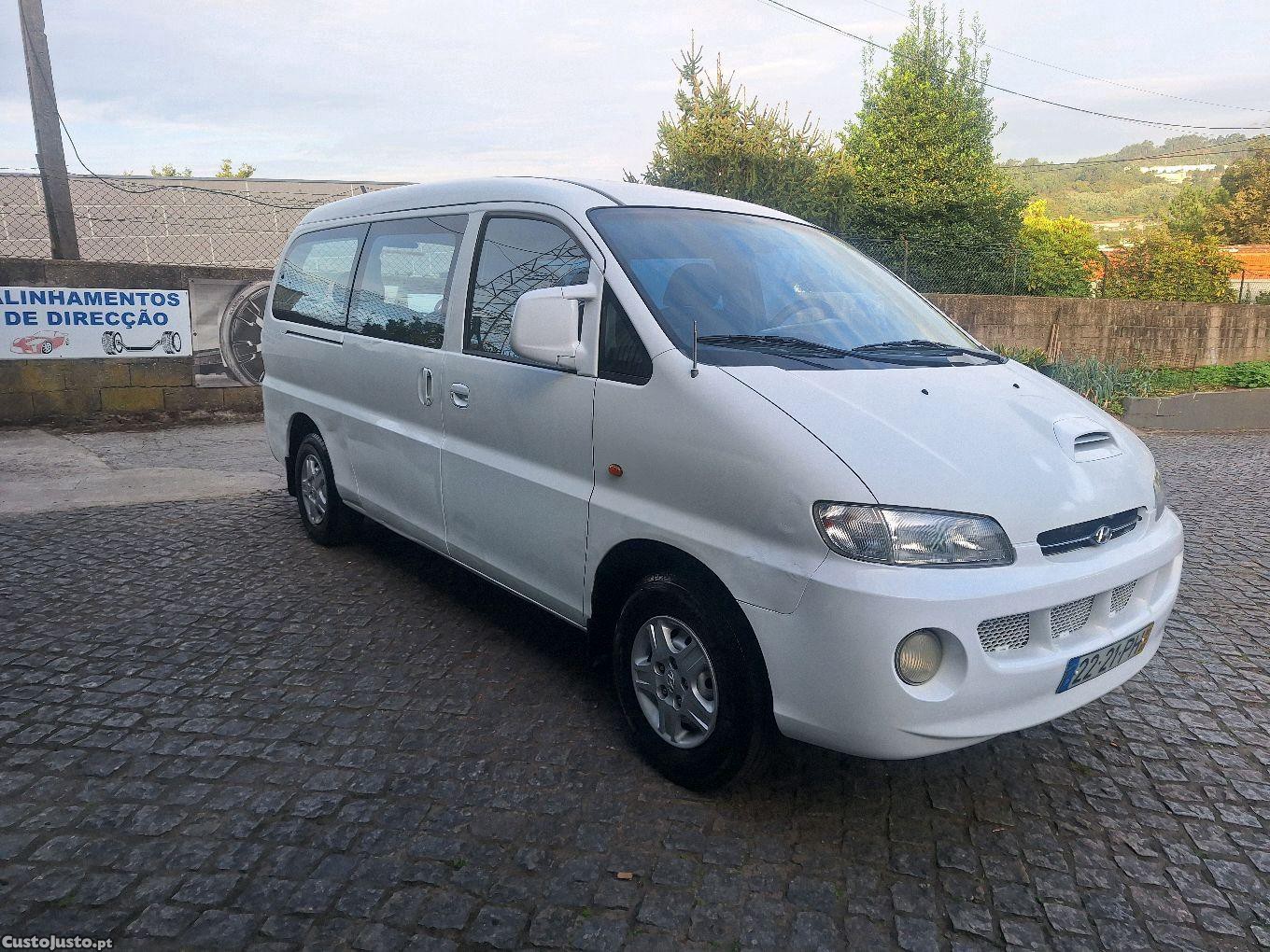 Hyundai H-1 9 lugares — photo 2