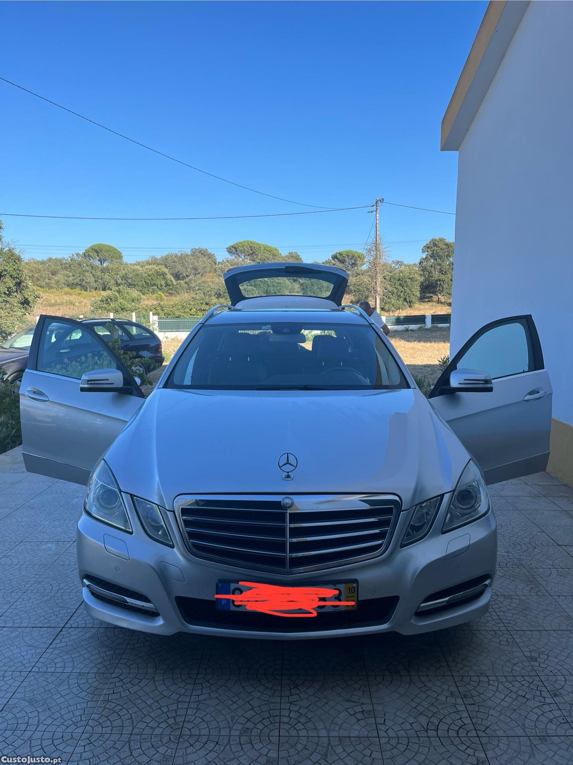 Mercedes-Benz E 220 220 Cdi — fotografia 5
