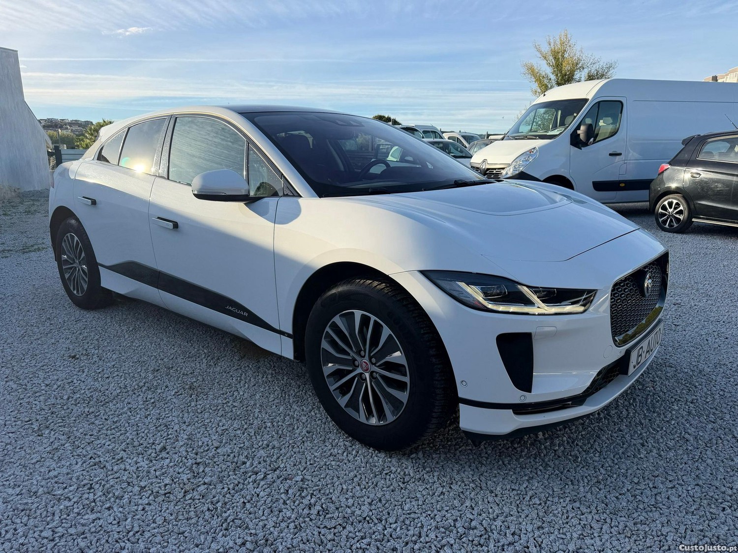 Jaguar I-Pace EV400 AWD S - 19 — photo 3