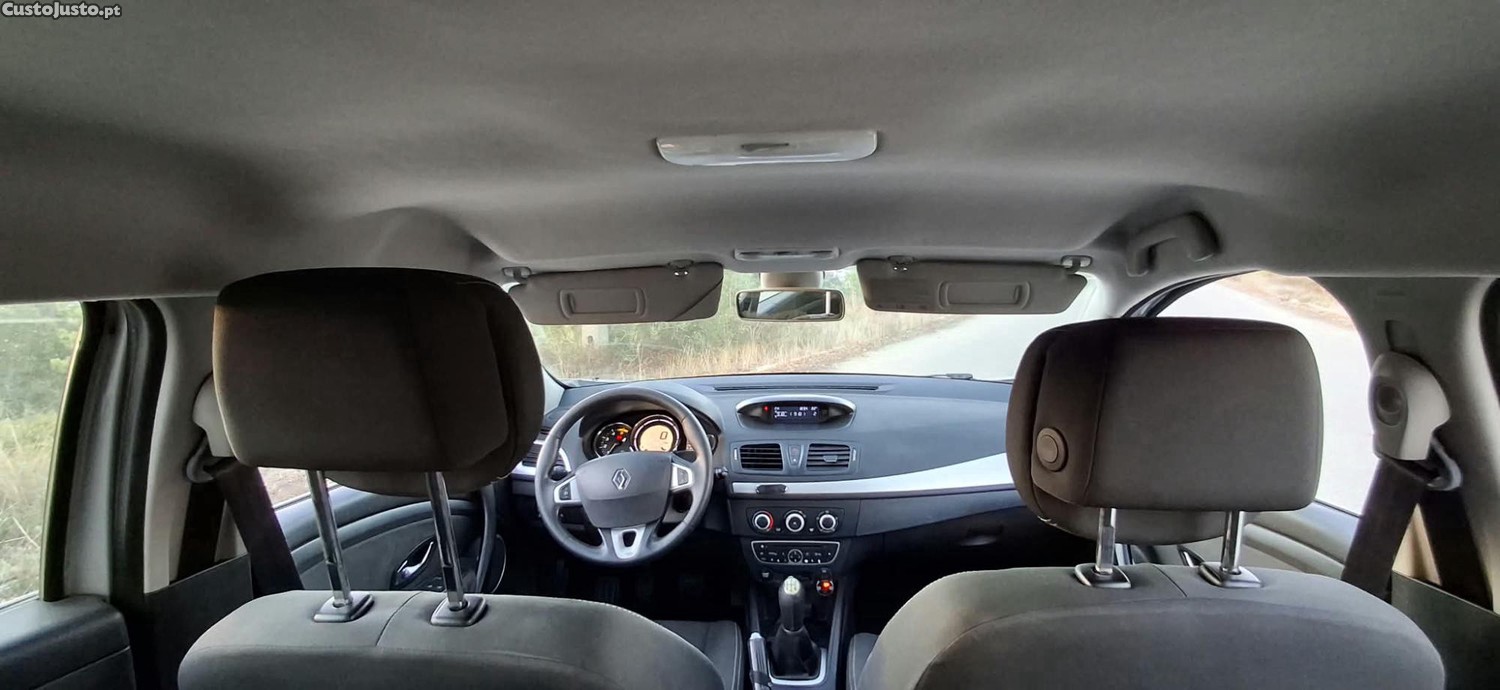 Renault Mégane SPORT TOURER DYNAMIQUE — photo 3