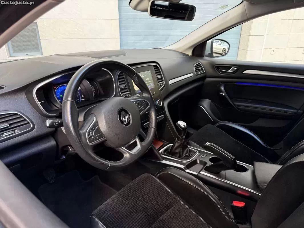 Renault Mégane 1.2 tce intens - 18 — photo 4
