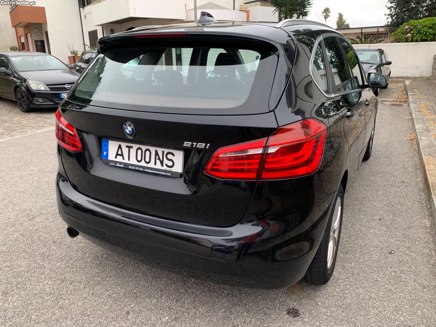 BMW 218 Active Tourer Sport Line — photo 2