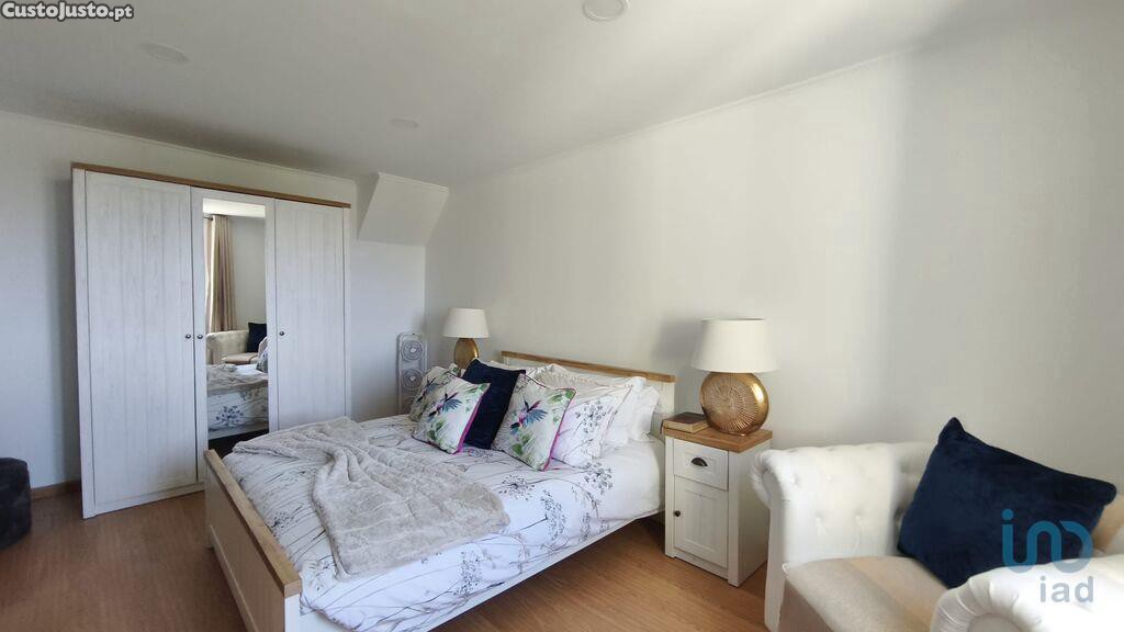 Casa / Villa T3 em Ervedal e Vila Franca da Beira de 384,00 m²
