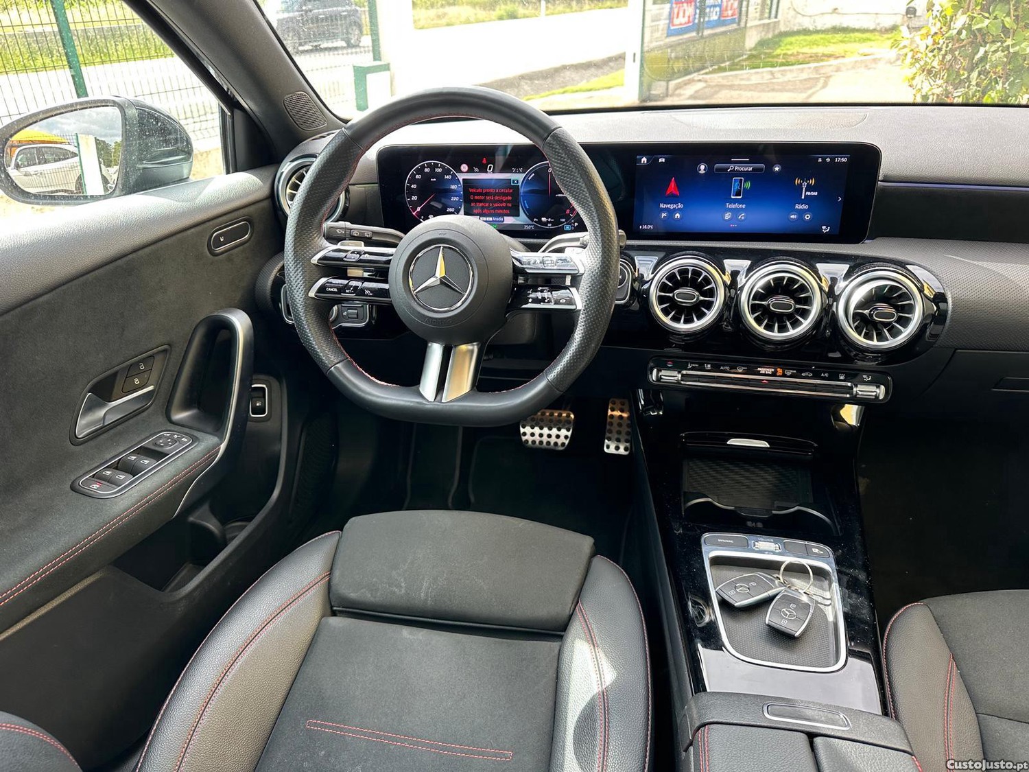 Mercedes-Benz A 250 e AMG Line — fotografia 18