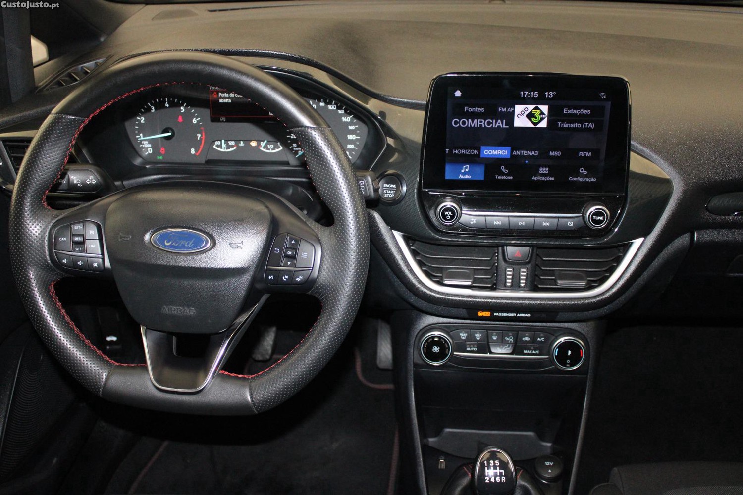Ford Fiesta 1.0 ECOBOOST ST LINE — fotografia 29
