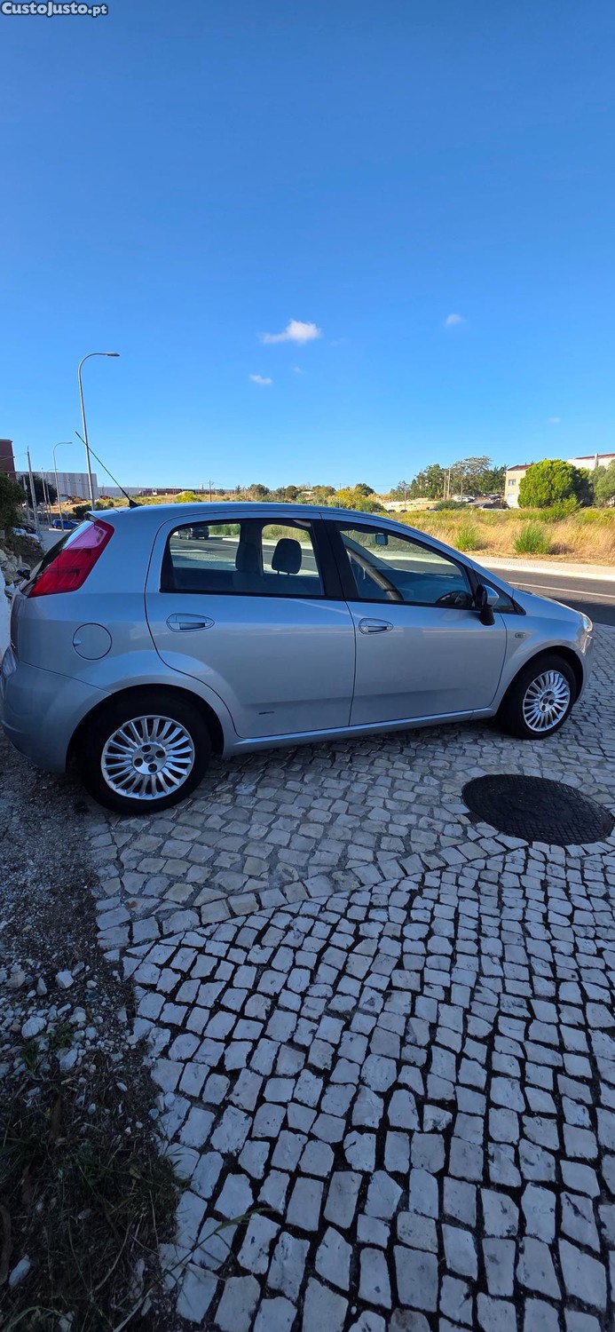 Fiat Punto 1.2 8V excelente — fotografia 11