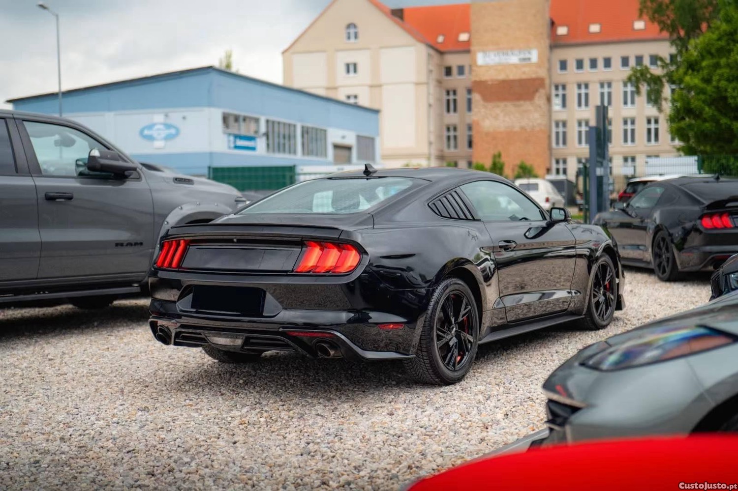 Ford Mustang 2.3 Shelby Coupe GT Package Dark Horse - 21 — photo 3