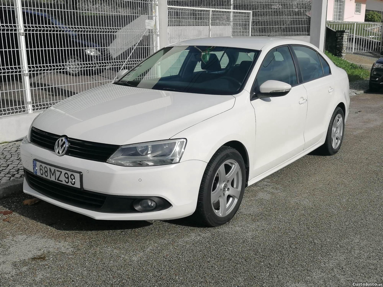 VW Jetta 1.6 TDI - 12