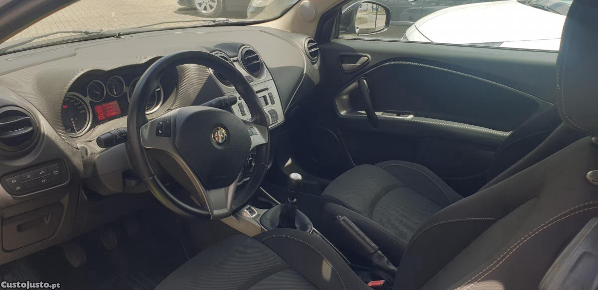 Alfa Romeo MiTo 1.3 JTD Progression S&S — fotografia 3