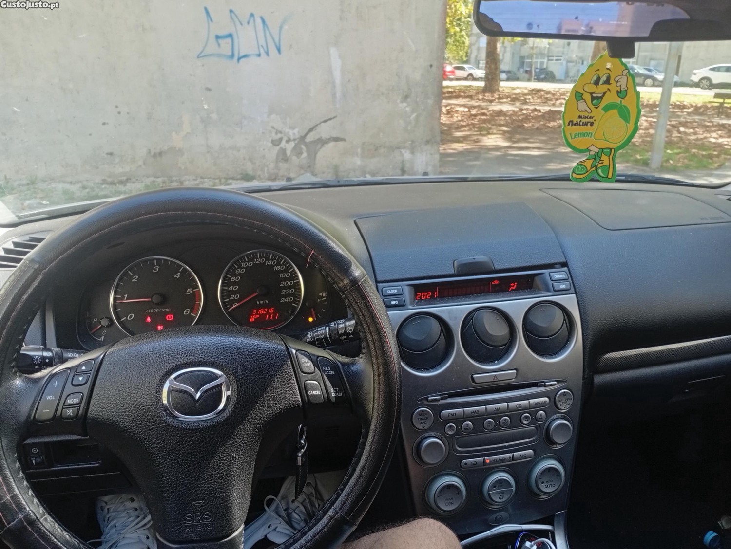 Mazda 6 2.0 a gasóleo — photo 3