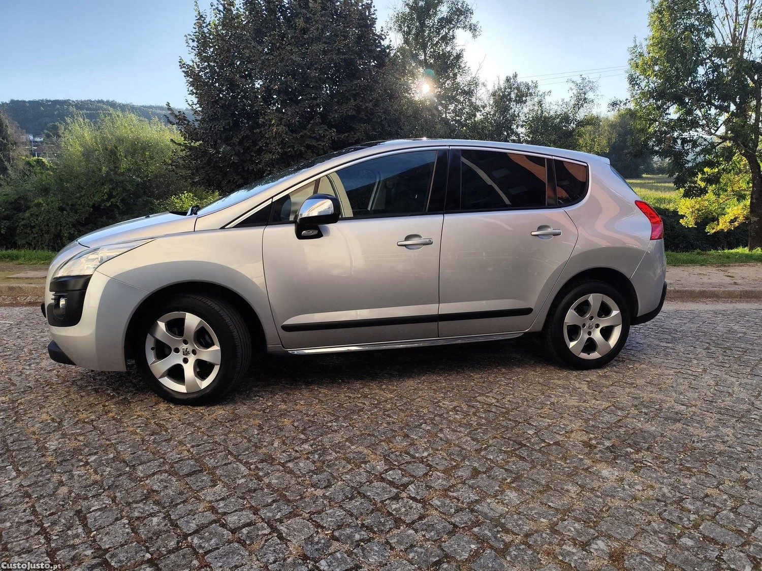 Peugeot 3008 HDi 115 Allure - 13 — photo 5