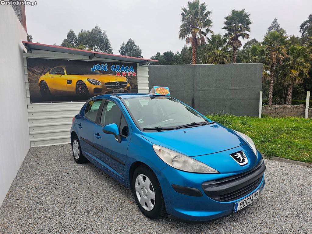Peugeot 207 1.4i 16v 90cv 190.000km 11/2007 — fotografia 10