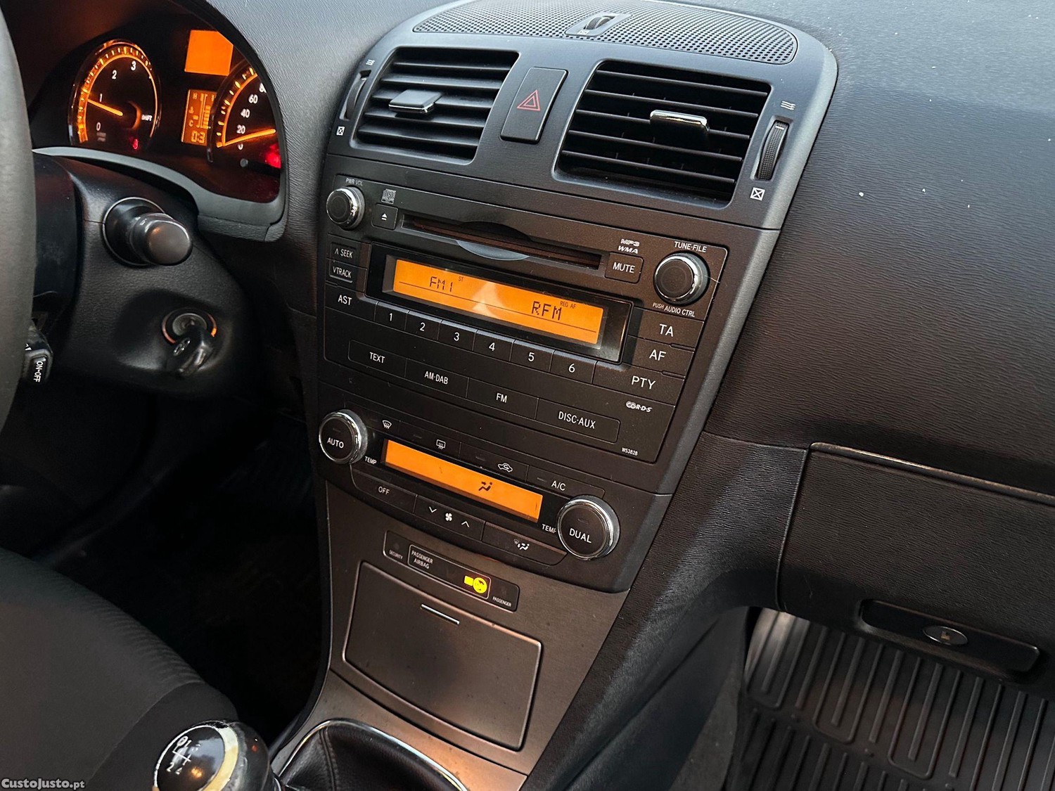 Toyota Avensis 2.0d - 10 foto 5