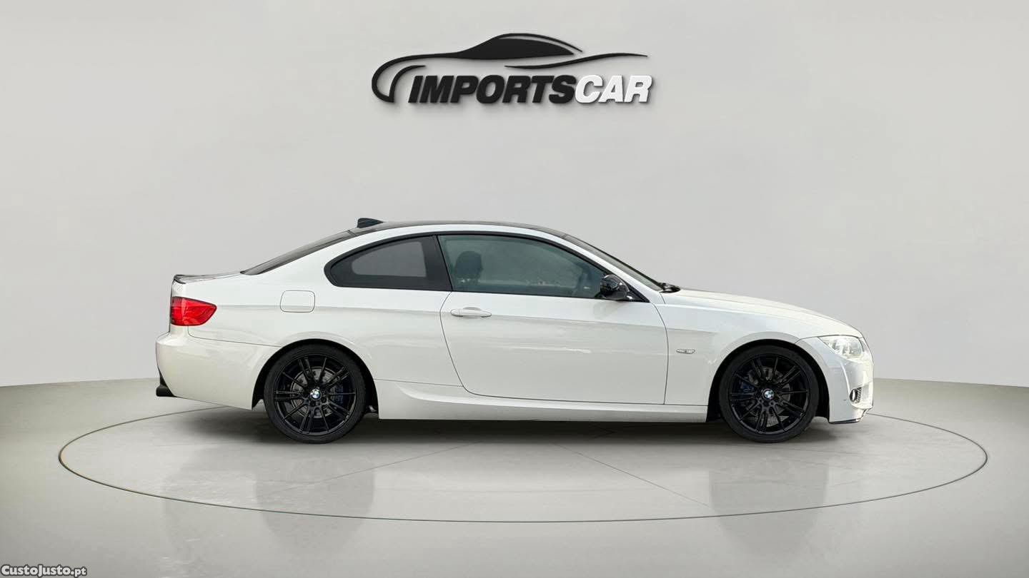 BMW 320 d - 11 foto 3
