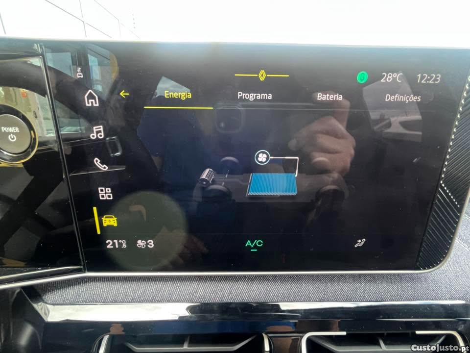 Renault 5 E-TECH — fotografia 4