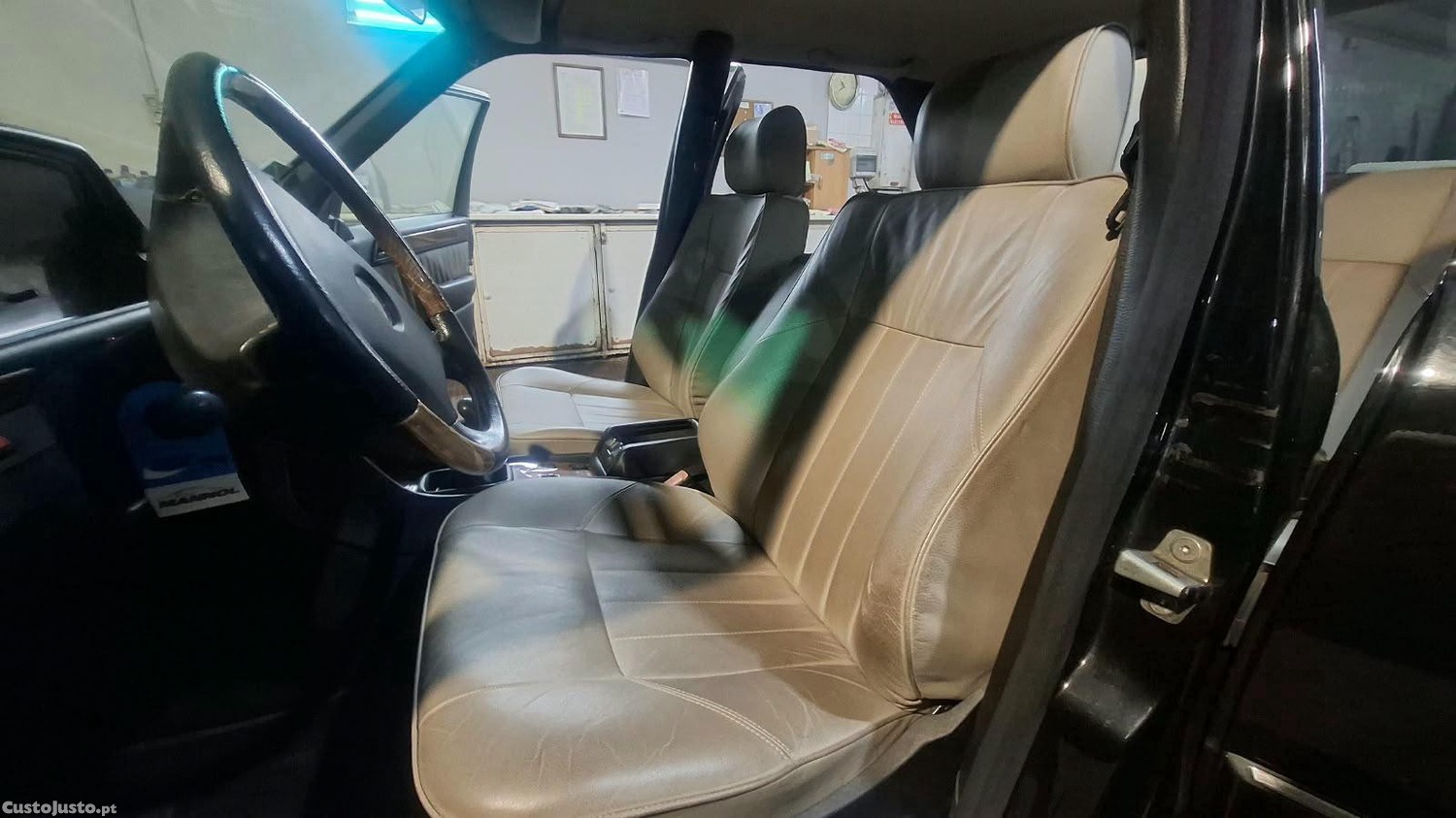 Mercedes-Benz 250 250 D Turbo W124 - 92 foto 3