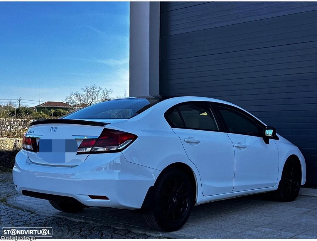 Honda Civic Sedan - 20 — photo 5